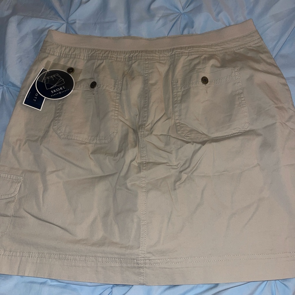 Women’s skort